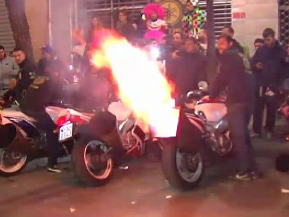 Doscientos mil moteros van camino de Cheste