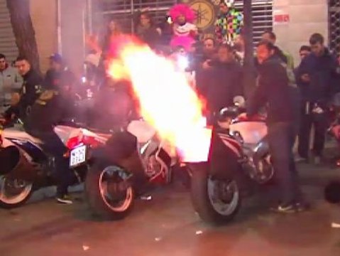 Doscientos mil moteros van camino de Cheste