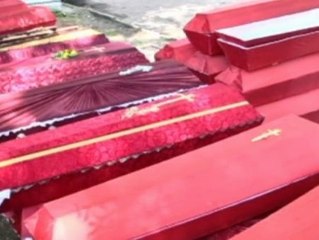 Funerales en Ucrania por los  muertos en los combates del aeropuerto de Donetsk