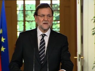 Rajoy comunica la decisión del Rey de abdicar