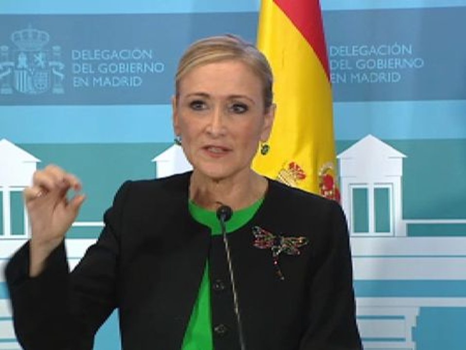 Cristina Cifuentes: "Los españoles no podemos soportar este goteo incesante"