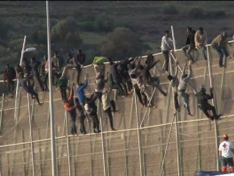 Nuevo salto masivo en la valla de Melilla