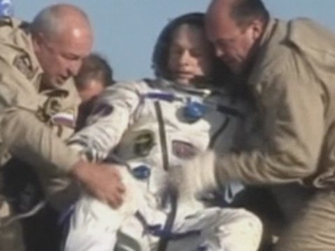 Aterriza con éxito la nave Soyuz