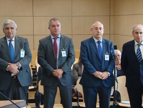 Renunciar a los planes de pensiones millonarios de Caixa Penedés hubiera sido discriminatorio respecto al resto de trabajadores