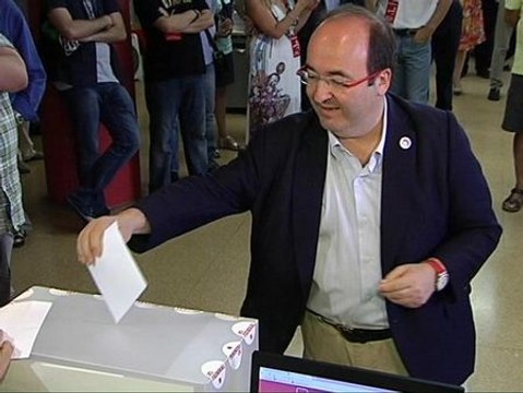 Iceta no desvela su favorito y asegura que los socialistas catalanes están tranquilos