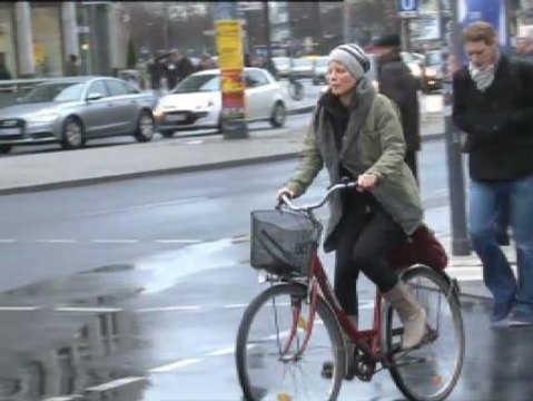 Alemania considerará ilegales a aquellos inmigrantes que no encuentren trabajo en 6 meses