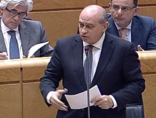 Fernández Díaz: "Niego rotudamente que en Melilla se estén efectuando devoluciones en caliente"