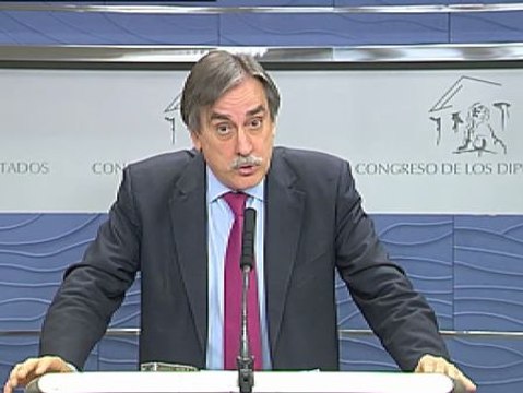 El PSOE pide al Gobierno que se deje de triunfalismos con las cifras del paro