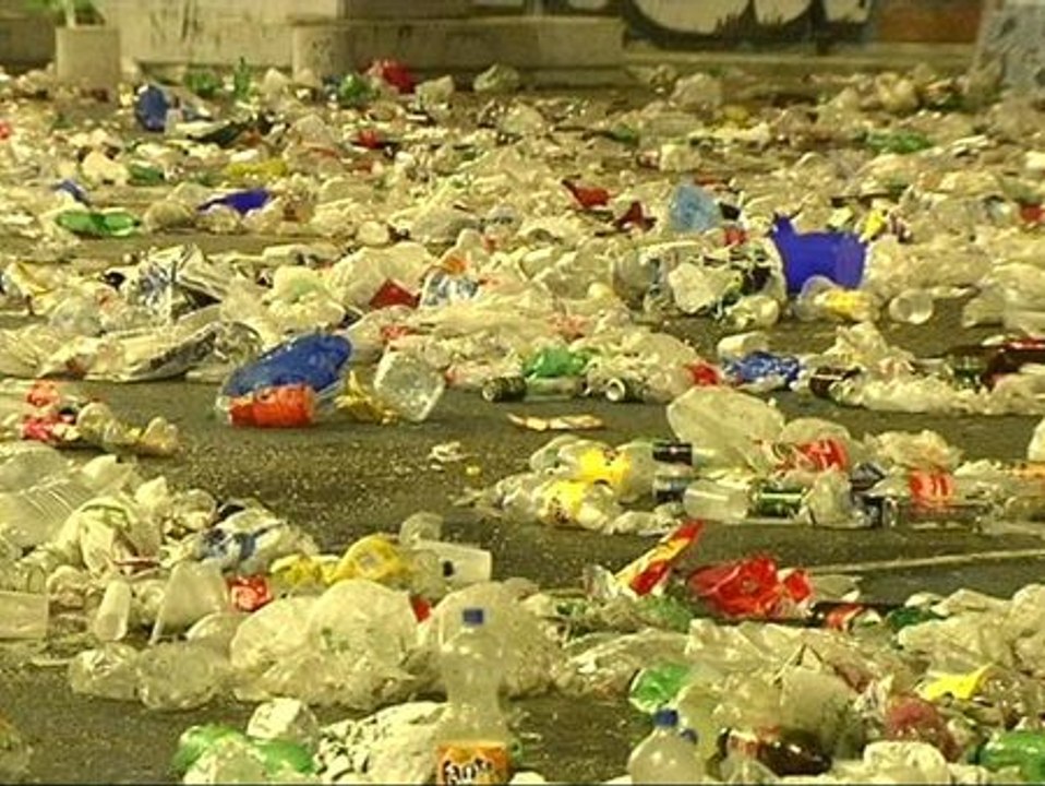 Una limpieza titánica en apenas unas horas