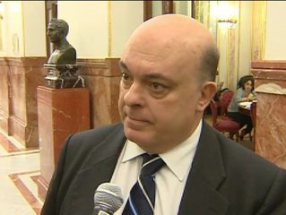 Olabarría cree que episodios como el de la niña fallecida por varicela "se podrían evitar... "