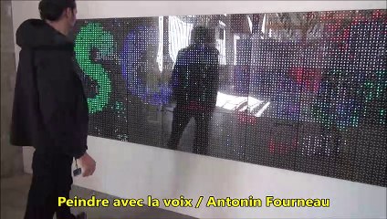 Une installation d'Antonin Fourneau pour peindre avec la voix
