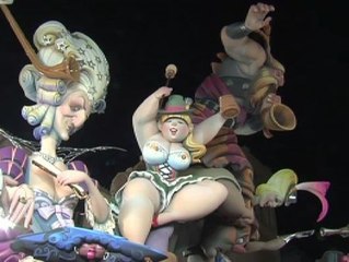 El "Escándalo" consigue el oro de las Fallas 2014