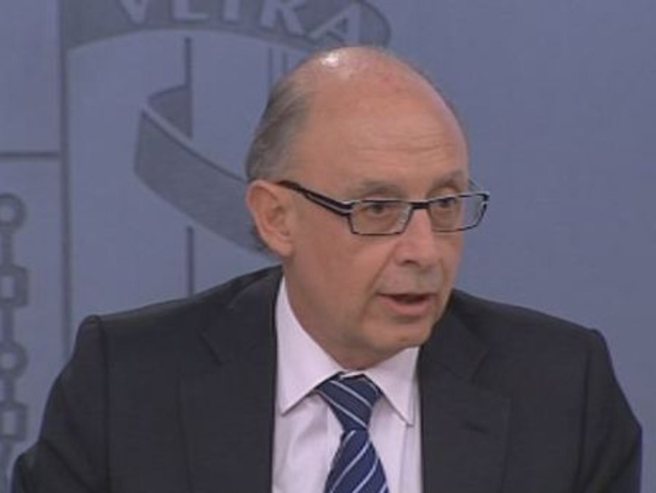 Montoro: "España ha cumplido con el objetivo de déficit en un año de recesión