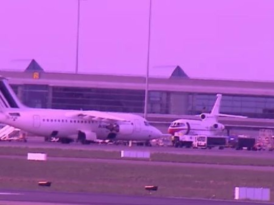 El avión presidencial de Rajoy se ve obligado a regresar a Dublín por una avería en pleno vuelo