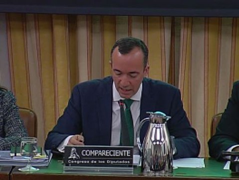 El Gobierno niega que la Guardia Civil disparara pelotas de goma para alcanzar a los inmigrantes