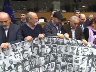 Víctimas del franquismo piden amparo al Parlamento Europeo