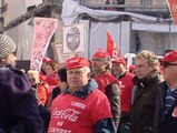Concentración de los trabajadores de Coca-Cola contra el ERE