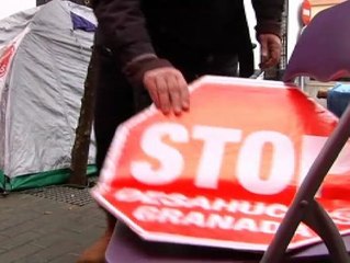 Acampados para evitar el desahucio