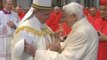 Benedicto XVI y el papa Francisco, juntos en la Basílica de San Pedro