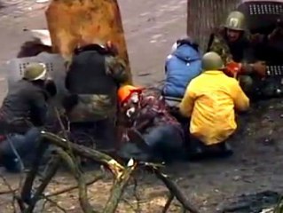 Télécharger la video: La sangría de los francotiradores ucranianos