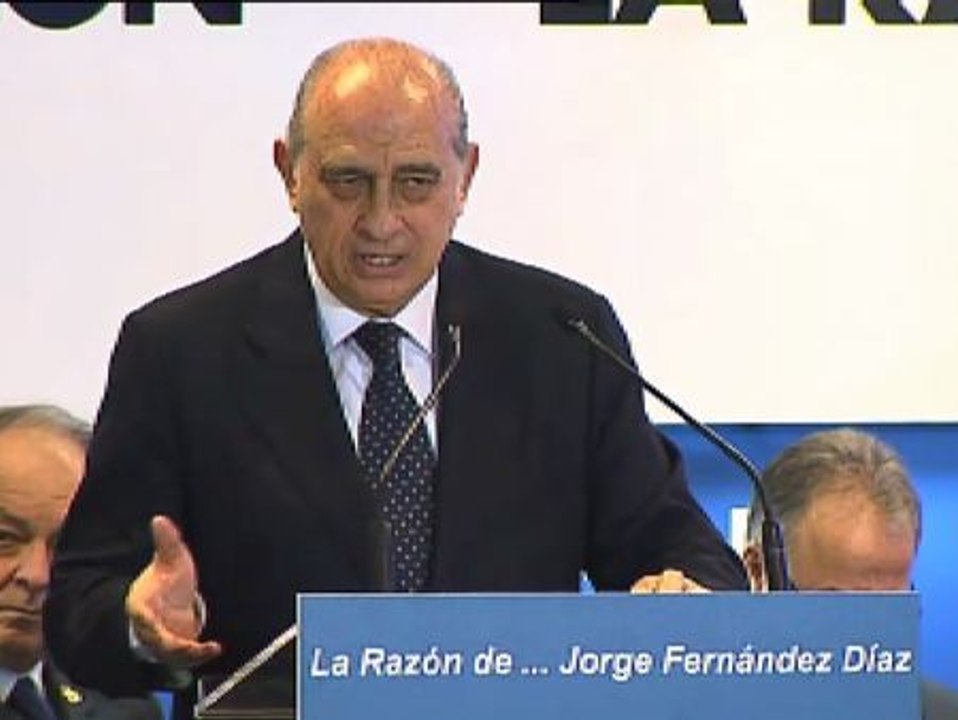 Fernández Díaz comete un "lapsus" y ubica la muerte de los 15 inmigrantes en Ceuta