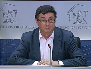 Centella: "Rajoy  aparece como la mano que mueve al fiscal"