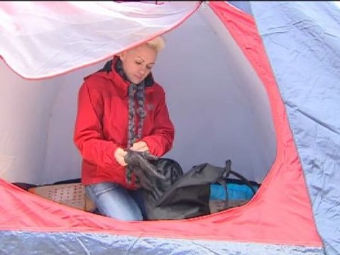 Los trabajadores de Coca-cola de Fuenlabrada inician una acampada contra el cierre de la fábrica