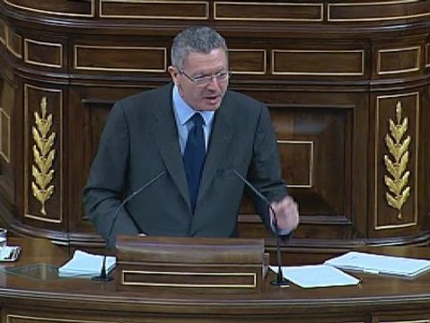 Gallardón: Siempre hay que defender al más débil
