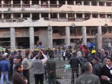 Varios atentados sacuden El Cairo