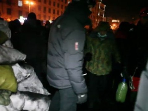 Dentro de las barricadas