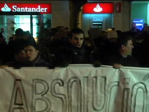 Unas 2.000 personas piden la absolución de los detenidos por los disturbios de Gamonal