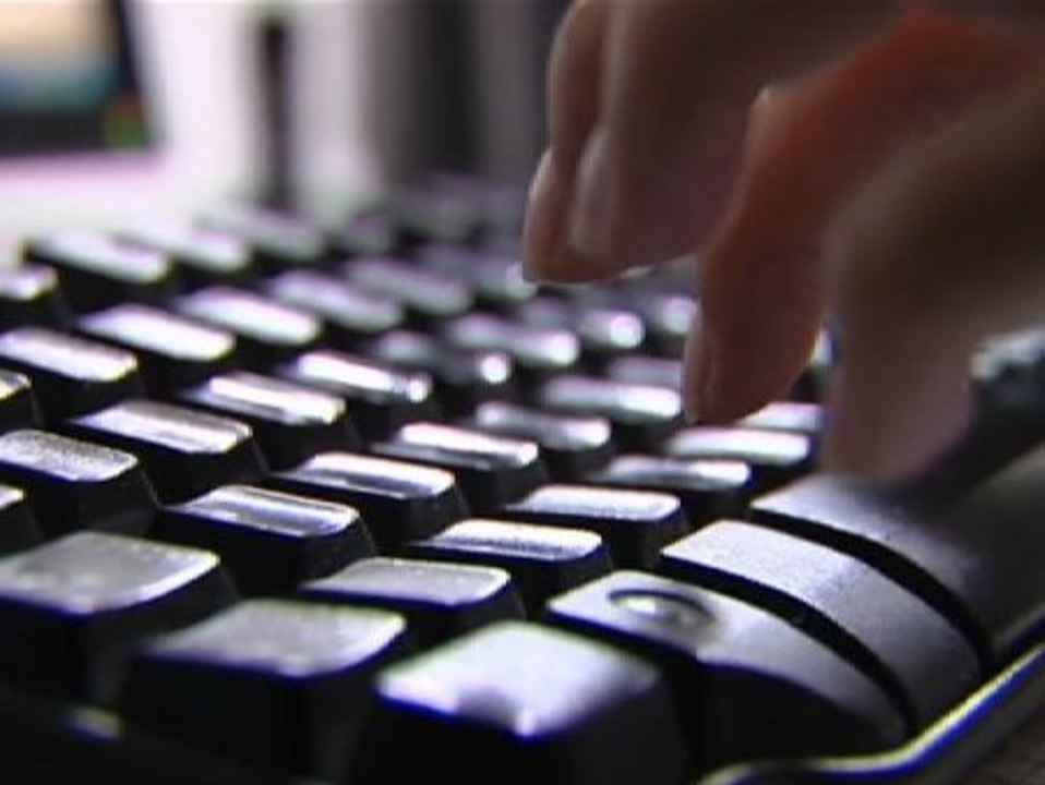 Usamos el móvil 150 veces al día