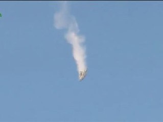 Un helicóptero cae desde el cielo en Siria