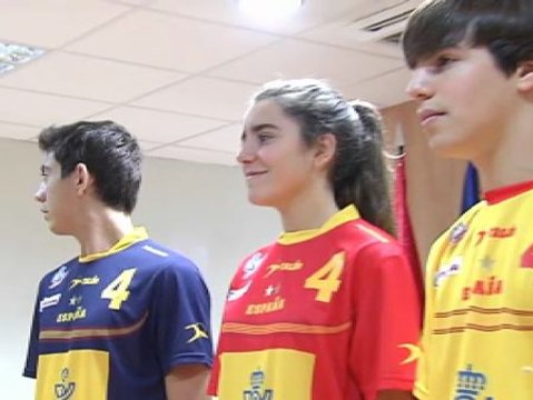 La Selección absoluta de balonmano presenta su nueva equipación