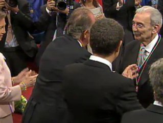 Adiós al poeta Juan Gelman