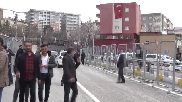 Ak Partililer, Şırnak'taki Zaferi Halaylarla Kutluyor (3)