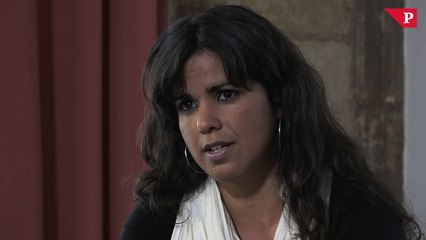 Crujido de dientes con los medios