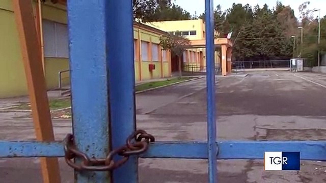A Taranto scuole chiuse per inquinamento sino a giugno