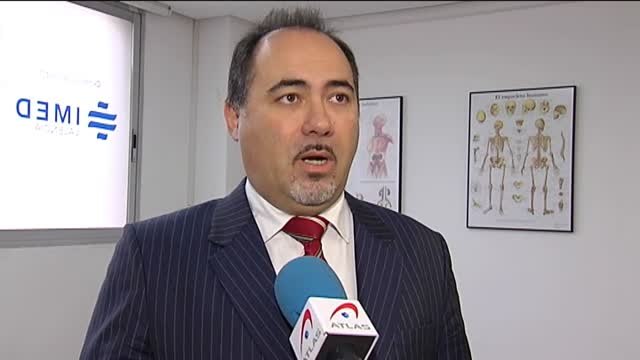 Los médicos se van de España en busca de mejores condiciones laborales