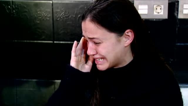 Varios testigos vieron cómo Andrea subió forzada al coche de su expareja, que minutos después impactaba contra la gasolinera