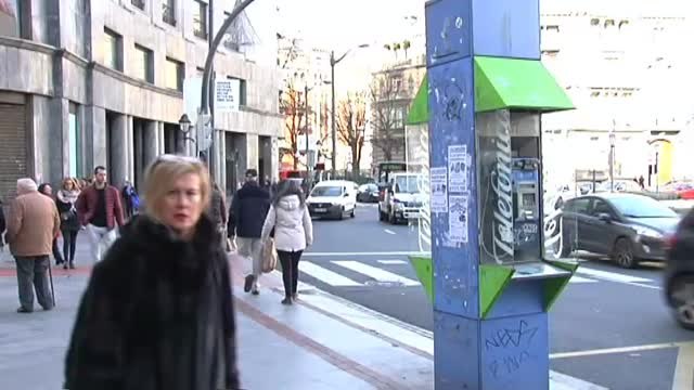 El móvil sepulta a las cabinas de teléfono