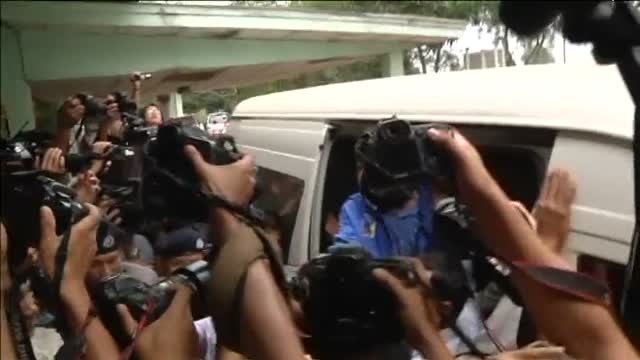 Dos periodistas de Reuters permanecerán en prisión por violar secretos de Estado