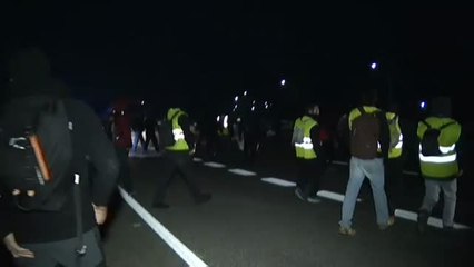 Los CDR comienzan la jornada cortando las principales carretera en Barcelona, Gerona y Tarragona