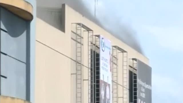 Al menos 37 muertos en el incendio de un centro comercial en Filipinas