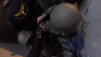 La oposición asalta una comisaria en Venezuela