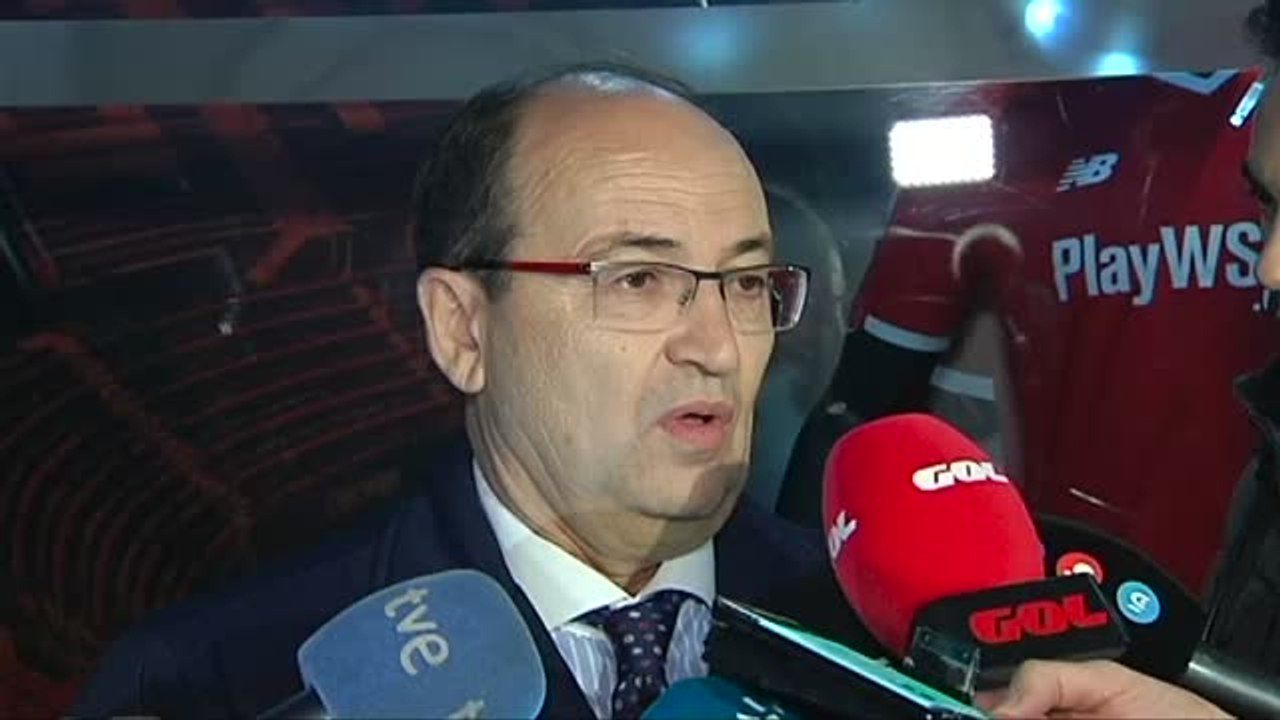 El Sevilla destituye a Berizzo