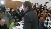 Domènech vota en su colegio electoral: 