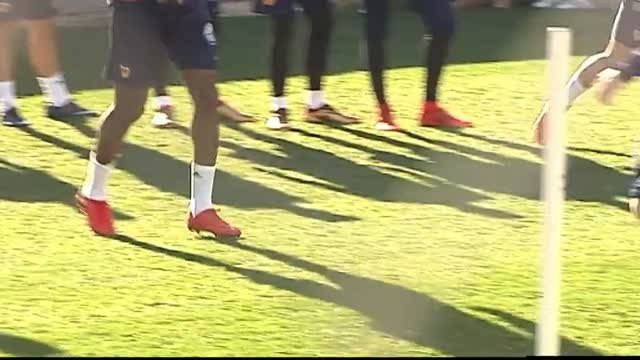 El Valencia se prepara para su partido contra el Villarreal