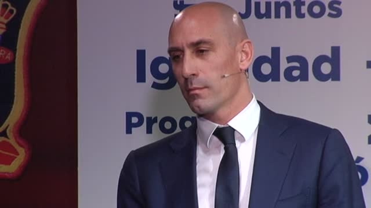 Rubiales presenta oficialmente su candidatura a la presidencia de la RFEF