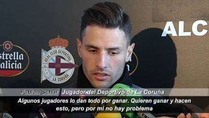 Fabian Schar resta importancia al codazo de Luis Suárez